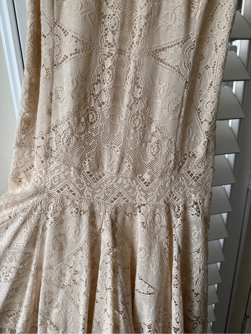 Ralph Lauren Sleeveless Creamy Blush Lace Midi Dress - Picture 4 of 7